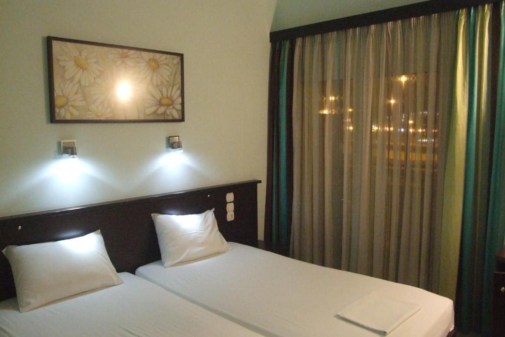 Hotel Georgios Rio Extérieur photo