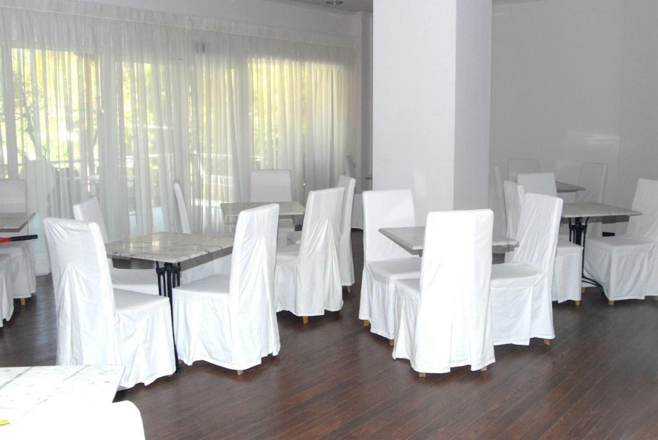 Hotel Georgios Rio Extérieur photo