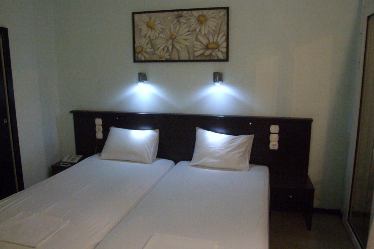 Hotel Georgios Rio Chambre photo
